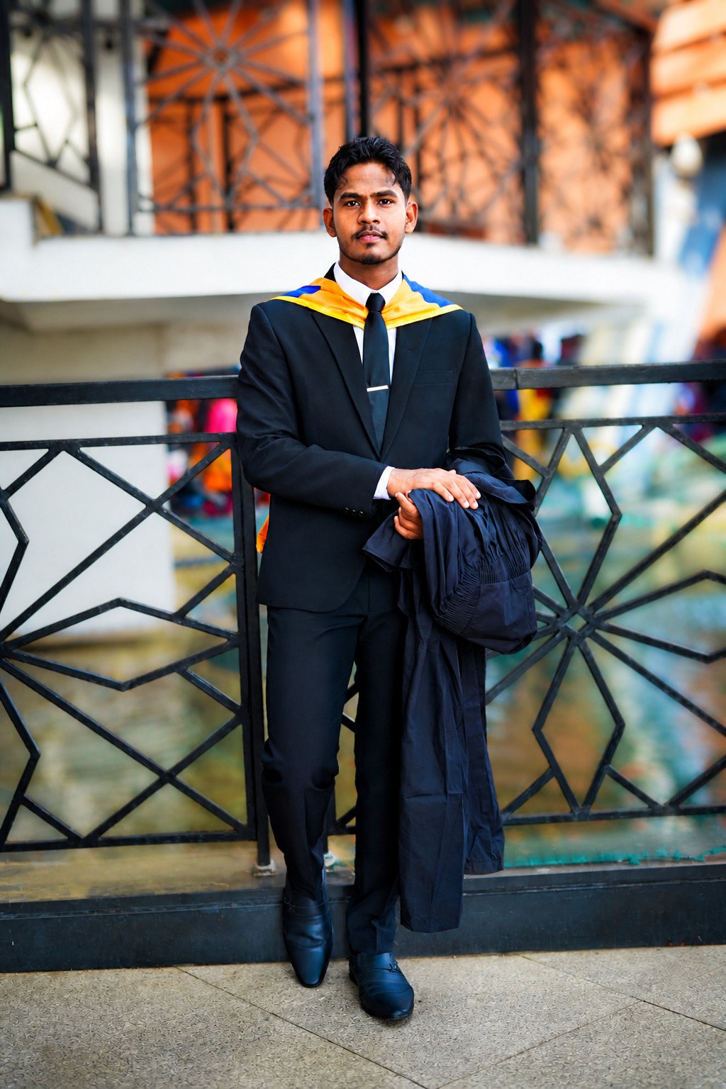 Portrait of Ishara Deshan, full stack engineer